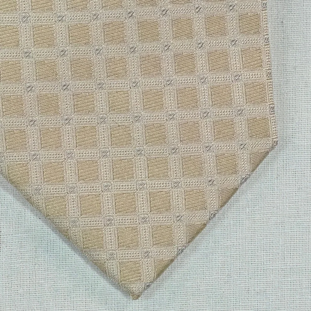 Michael Kors Mens Tie One Size Beige Longboat Grid Silk Blend Necktie NWT